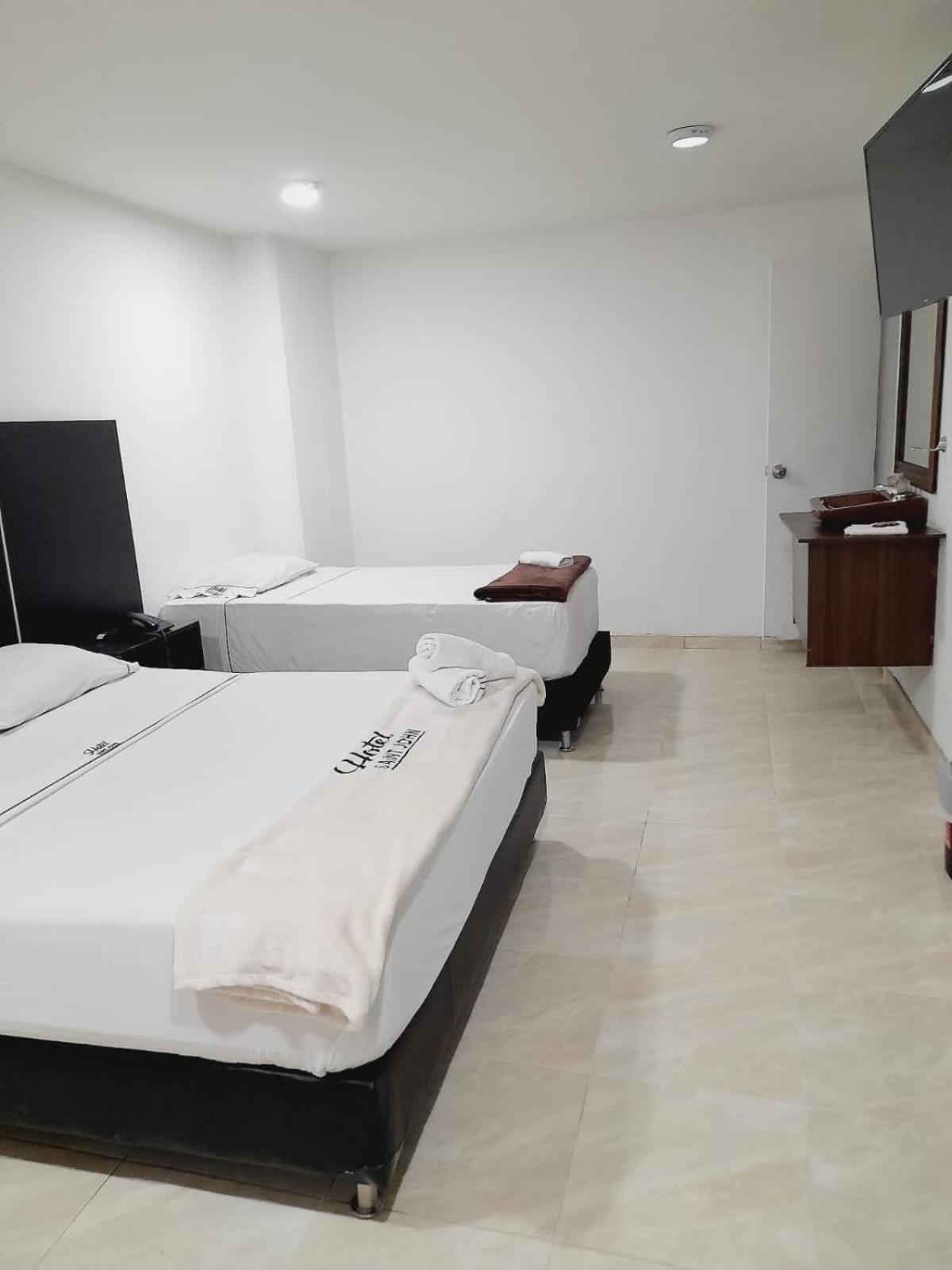 Hotel Saint John Μεντεγίν Εξωτερικό φωτογραφία