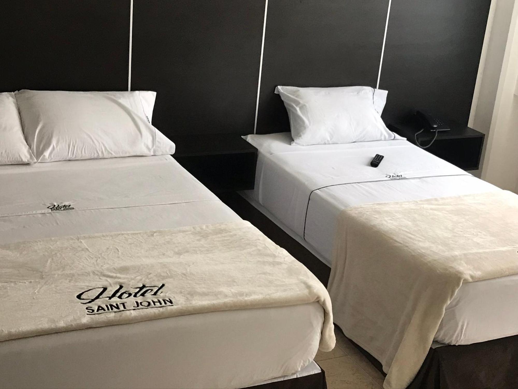 Hotel Saint John Μεντεγίν Εξωτερικό φωτογραφία