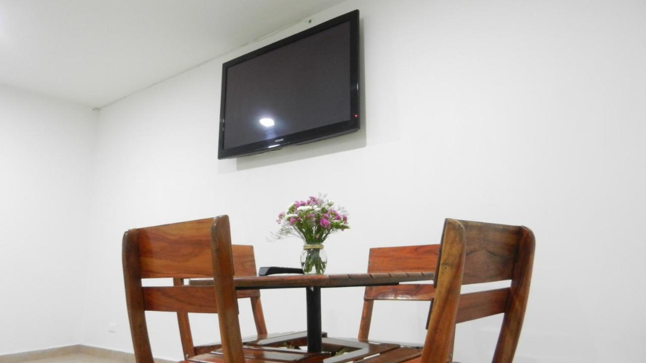 Hotel Saint John Μεντεγίν Εξωτερικό φωτογραφία